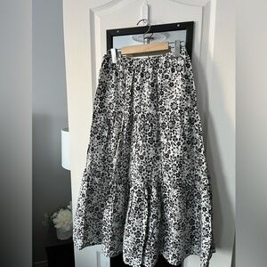 Black and white flower skirt